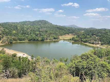 Honnamana Kere Lake