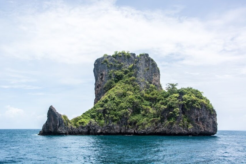 Ko_Bida_Nak_Phi_Phi_islands_1