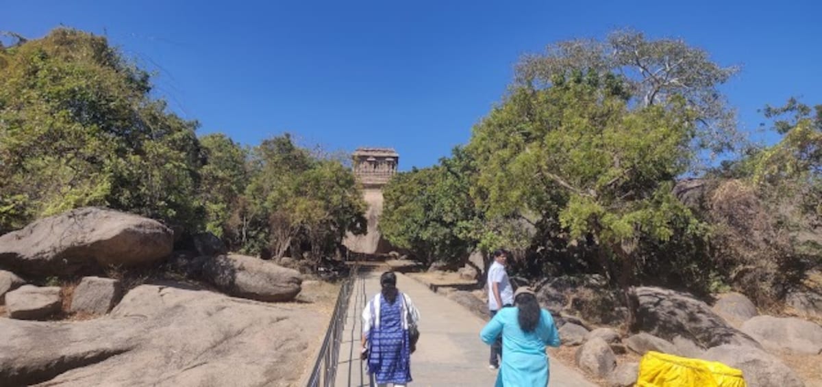 Mamallapuram_Lighthouse_3