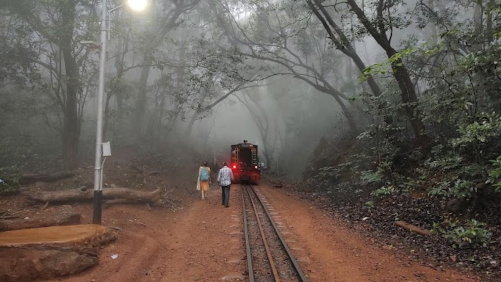 Neral_Matheran_Toy_Train_2