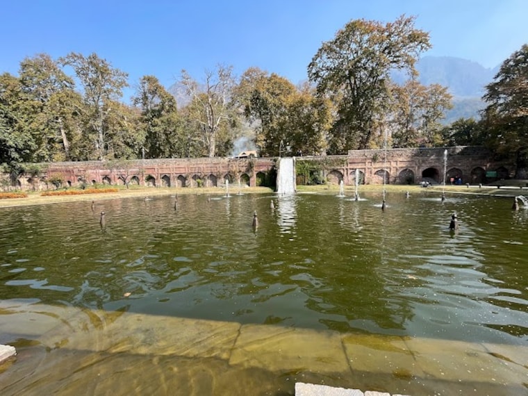 Nishat_Bagh_2