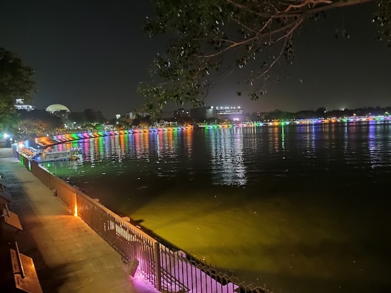 One_Tree_Hill_Garden_Ahmedabad_3