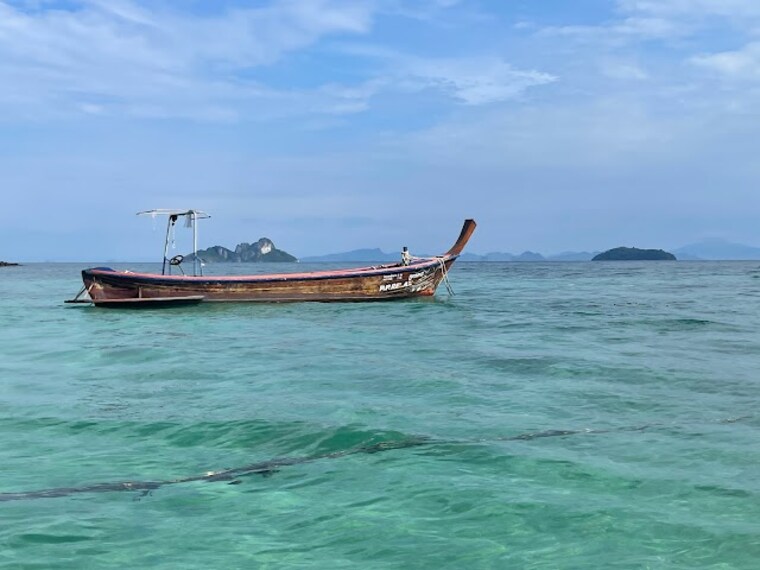Phak_Nam_Bay_Phi_Phi_island_3