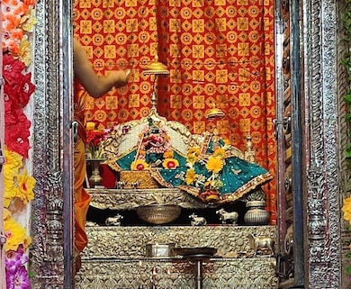 Radha Vallabh Mandir
