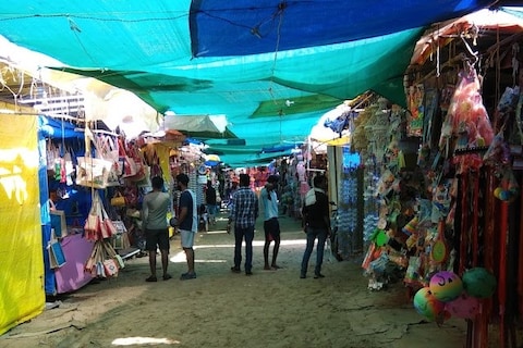 Shopping in Murudeshwar