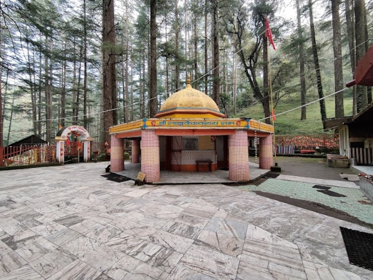 Tarkeshwar_Mahadev_Temple_3