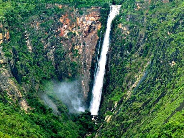 Thalaiyar_Falls_1