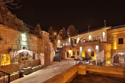 Cave Hotel