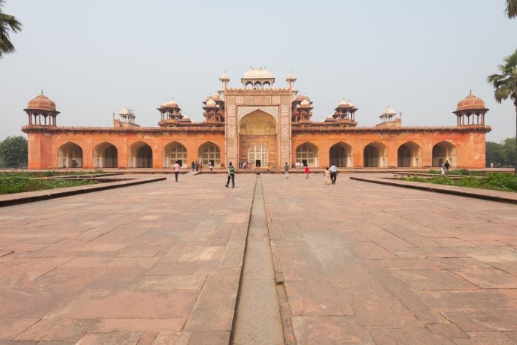 agra_akbar_s_tomb_3