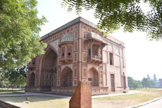 agra_akbar_s_tomb_4