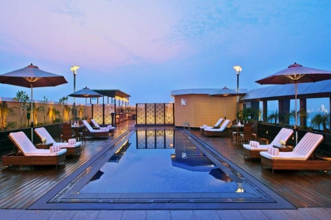 agra_crystal_sarovar_premiere_2