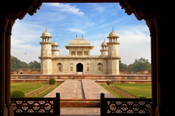 agra_itmad_ud_daulah_s_tomb_2