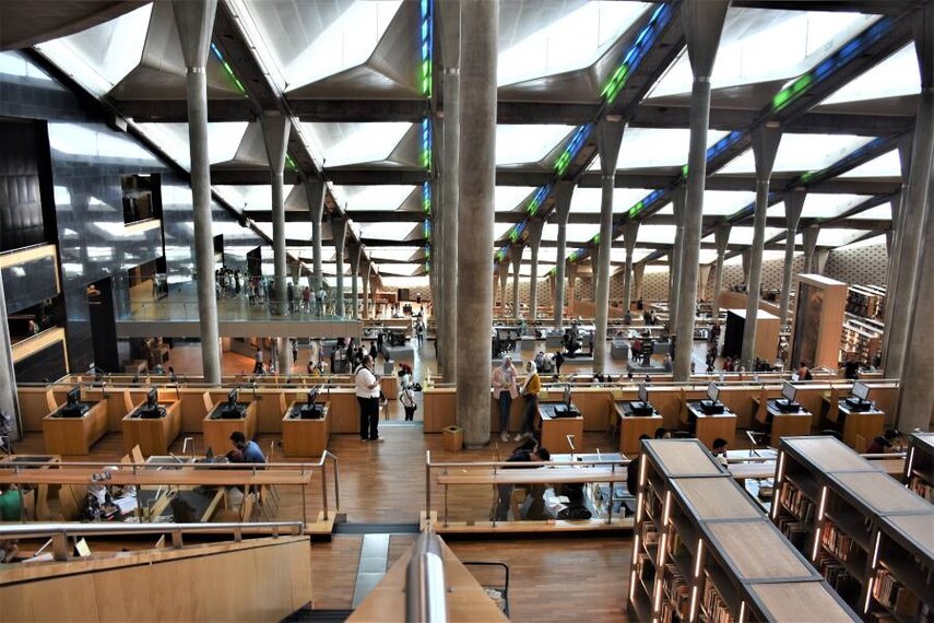 Alexandria_Bibliotheca_Alexandrina_2