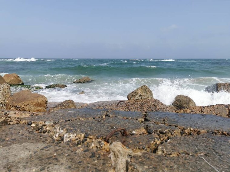 Alexandria_Cleopatra_Beach_2