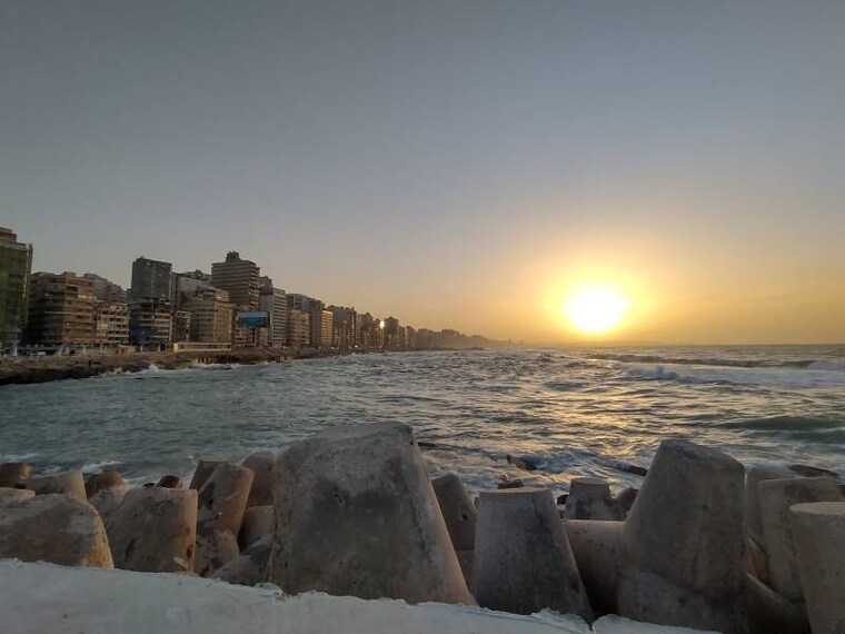 Alexandria_Cleopatra_Beach_3