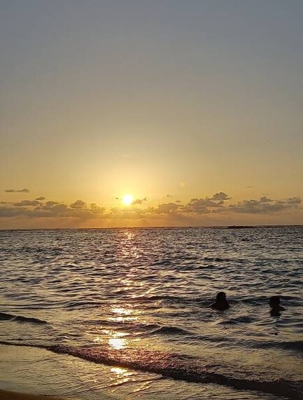 Alexandria_Mandara_Beach_2