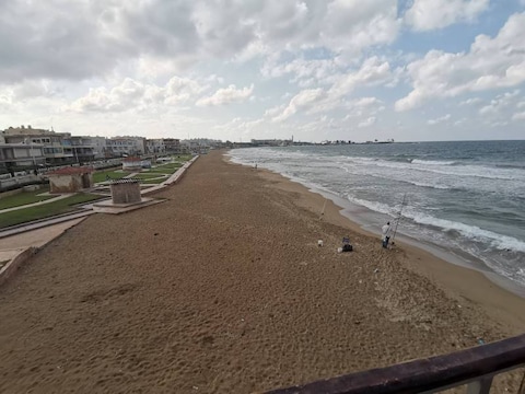 El Mamurah Beach