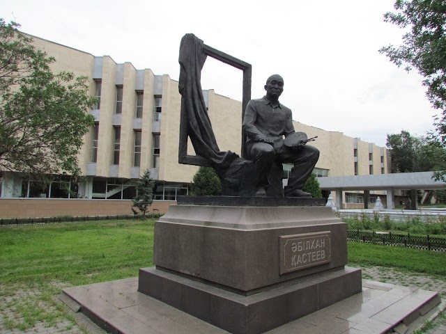 Kazakhstan_Museum_of_Arts-Heritage_2