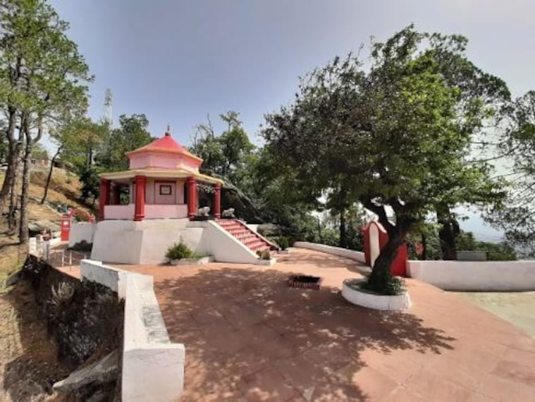 almora_kasar_devi_temple