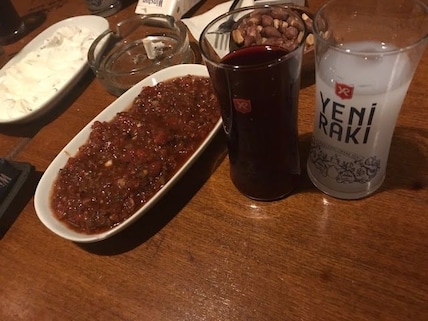 Biber Alternatif Cafe & Pub