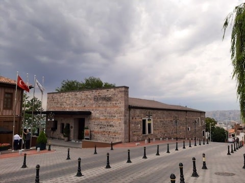 Erimtan Archaeology and Arts Museum