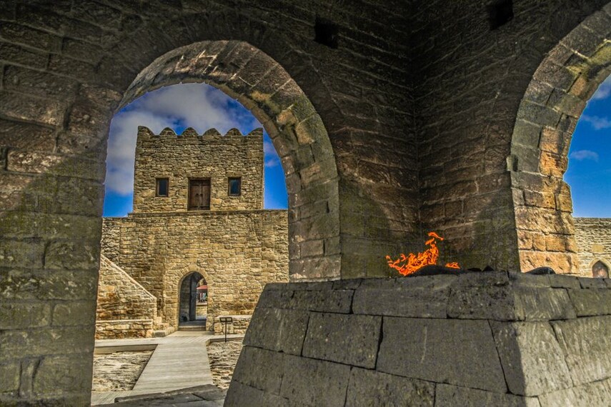 Atashgah_Fire_Temple_Baku_2