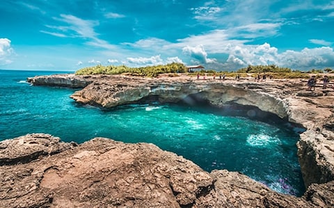 Cruise to Nusa Lembongan