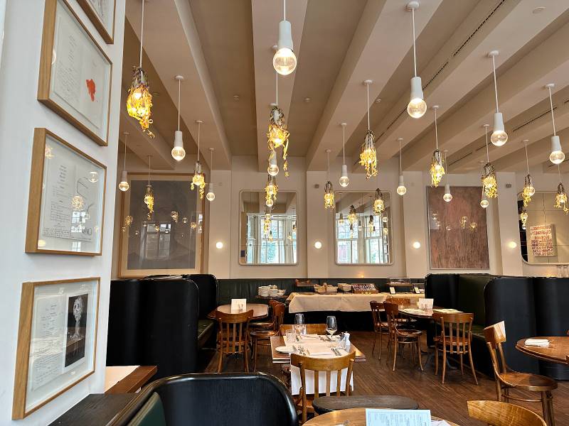 Basel_Brasserie_und_Bar_Volkshaus_Basel_10