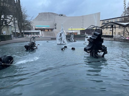 Tinguely Fountain
