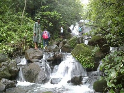 The Phanaswadi Waterfall Trek