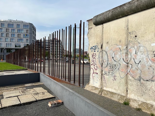 berlin_wall_memorial_and_documentation_centre_berlin_4