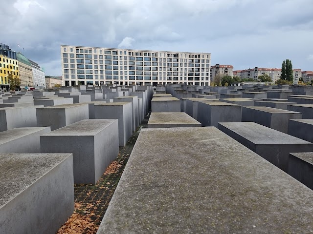 memorial_to_the_murdered_jews_of_europe_berlin_5