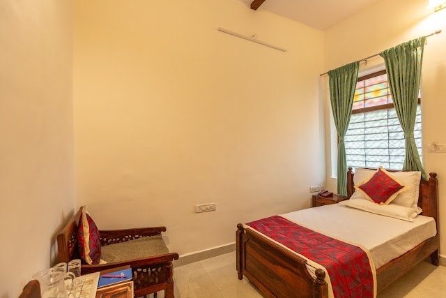 KSTDC_Hotel_Mayura_Adilshahi_Bijapur_4
