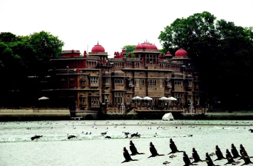 Gajner_Palace_1