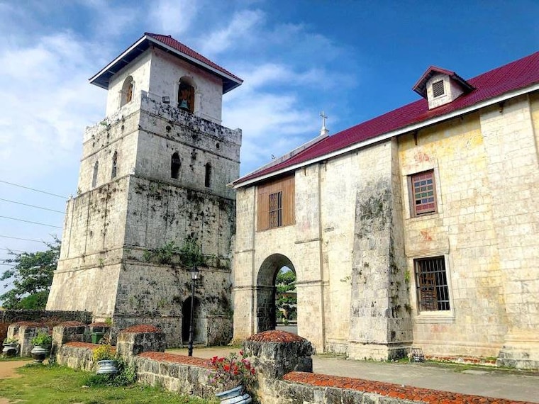 Bohol_Baclayon_Church_2