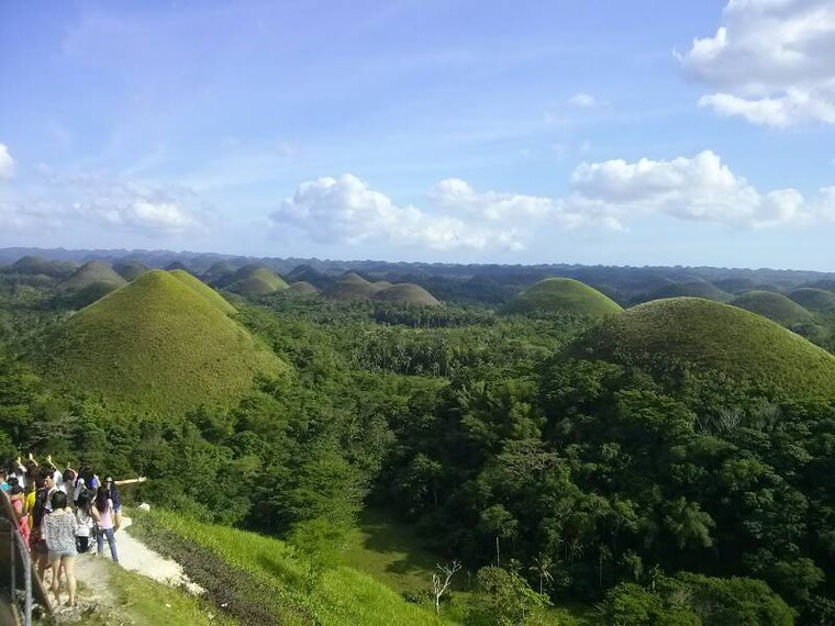 Bohol_Chocolate_Hills_2