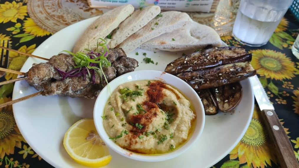 Bohol_Lekker_Garden_7