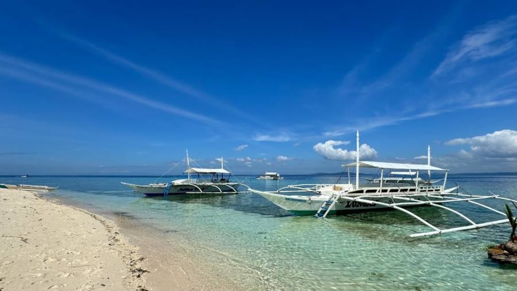 Bohol_Pamilacan_Island_2