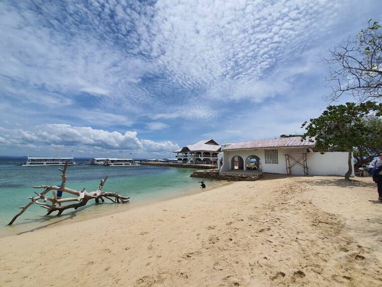 Bohol_Pandanon_Beach_3