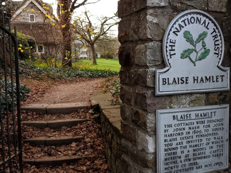 Bristol_Blase_Hamlet_2