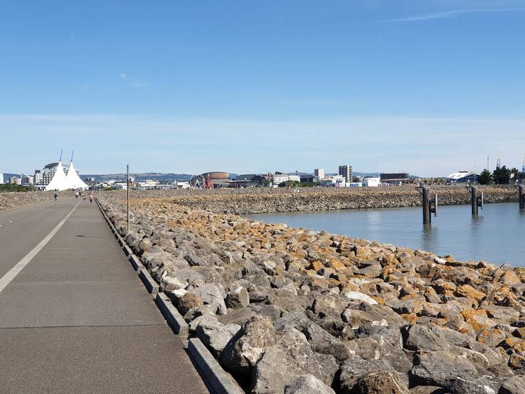 Bristol_Cardiff_Bay_9