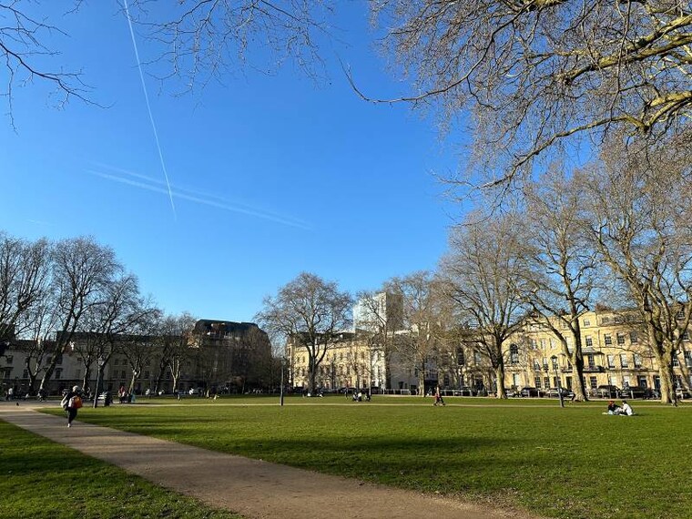 Bristol_Queen_Square_2