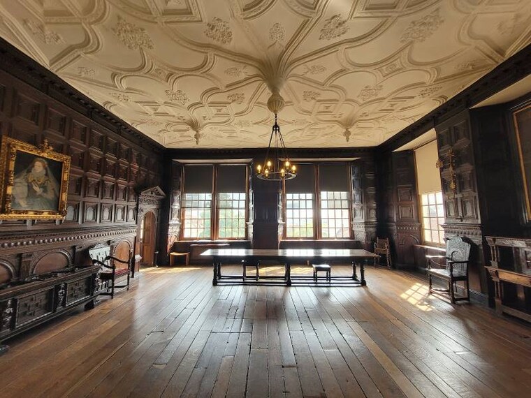 Bristol_The_Red_Lodge_Museum_4