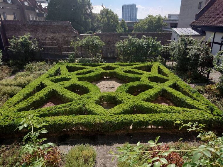 Bristol_The_Red_Lodge_Museum_6