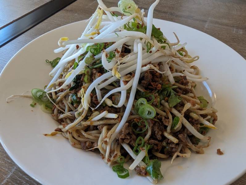 Calgary_Nans_Noodle_House_10
