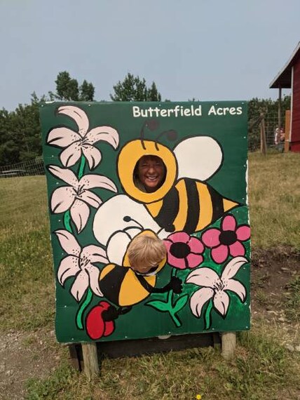 Calgary_Butterfield_Acres_Petting_Farm_10