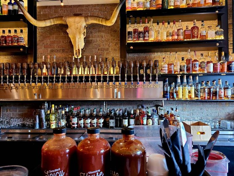 Calgary_Hayden_Block_Smoke_&_Whiskey_6