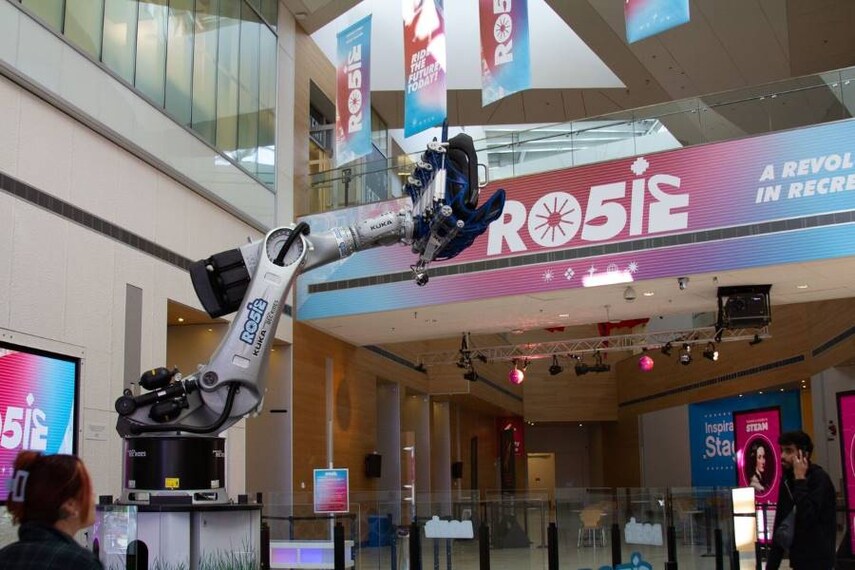 Calgary_TELUS_Spark_Science_Centre_1