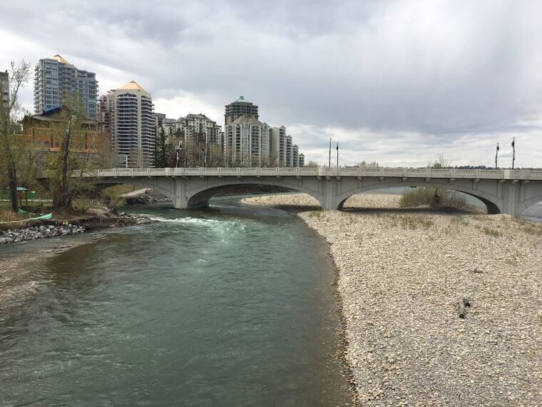 Calgary_The_Bow_Pathway_8