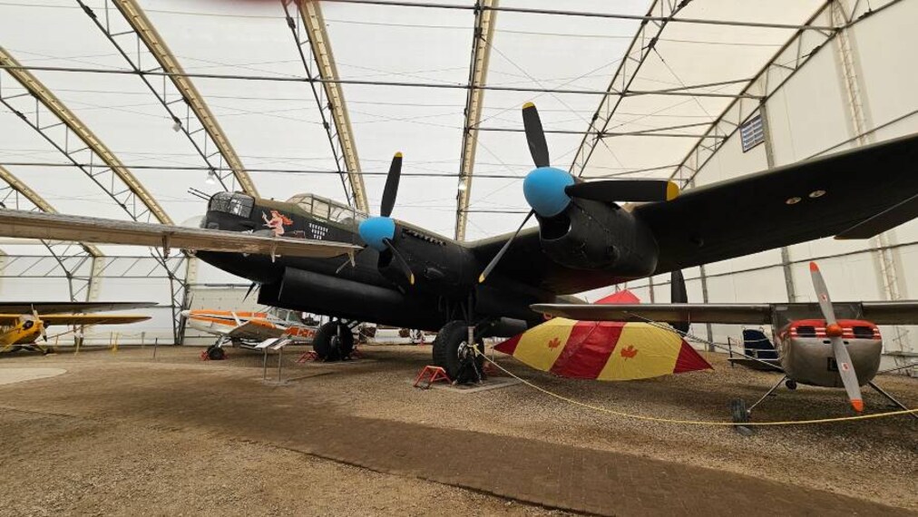Calgary_The_Hangar_Flight_Museum_6